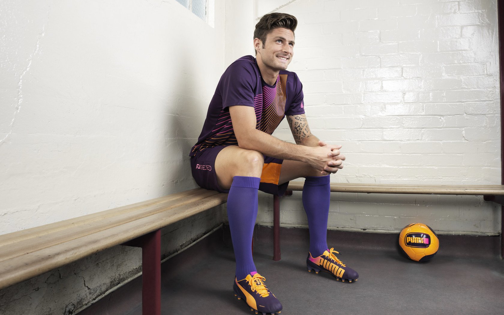 中长距离自由泳表现持续稳定,中长距离游泳和短距离游泳